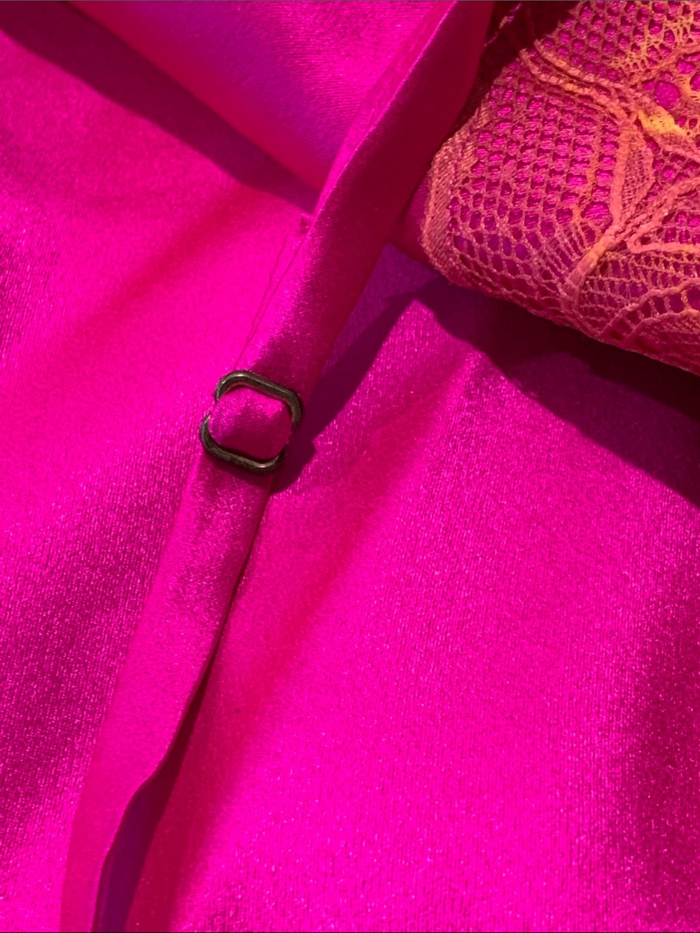 100% silk sexy Boheme Hot Pink Embroidered Butterfly Camisole🦋☘️🌺 - Picture 14 of 15